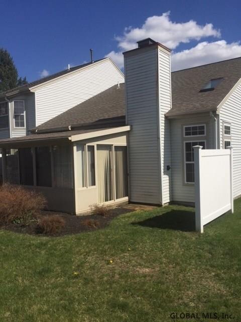 25 Highpointe Dr, Troy, NY 12182 - photo 3