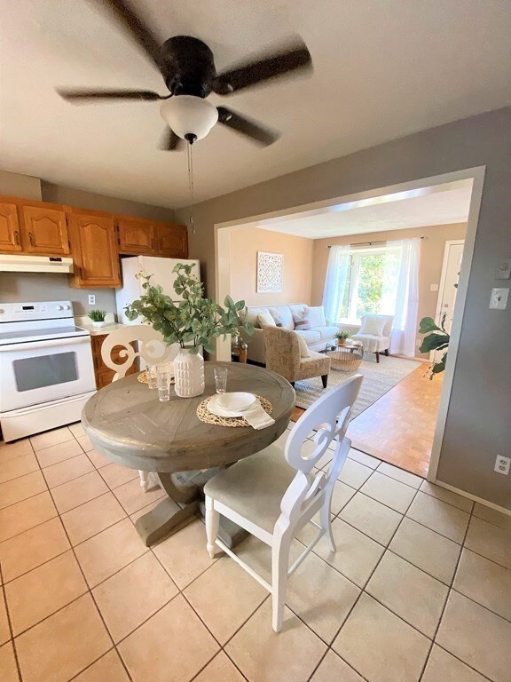 2 Bartlett Ave unit 1, Haverhill, MA 01830 - photo 7