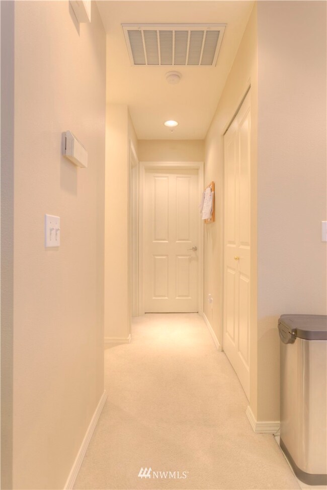 unlisted-address, Issaquah, WA 98029 - photo 6