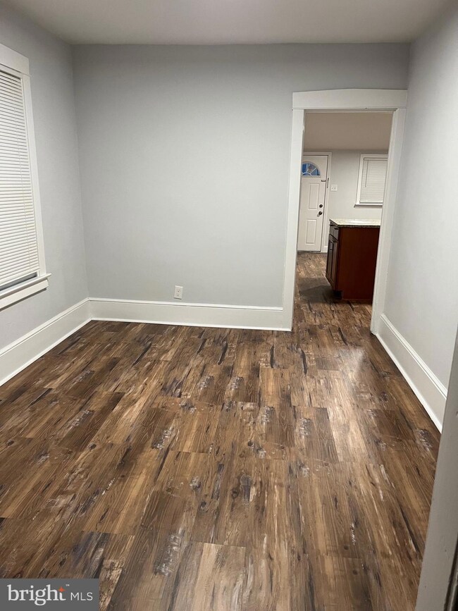 710 S 2nd St, Millville, NJ 08332 - photo 4