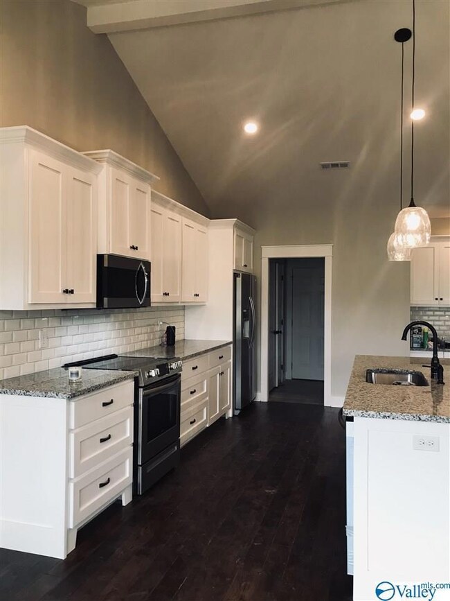 205 Rustic Trace, Grant, AL 35747 - photo 5