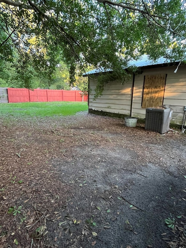 111 9th St SW, Moultrie, GA 31768 - photo 4