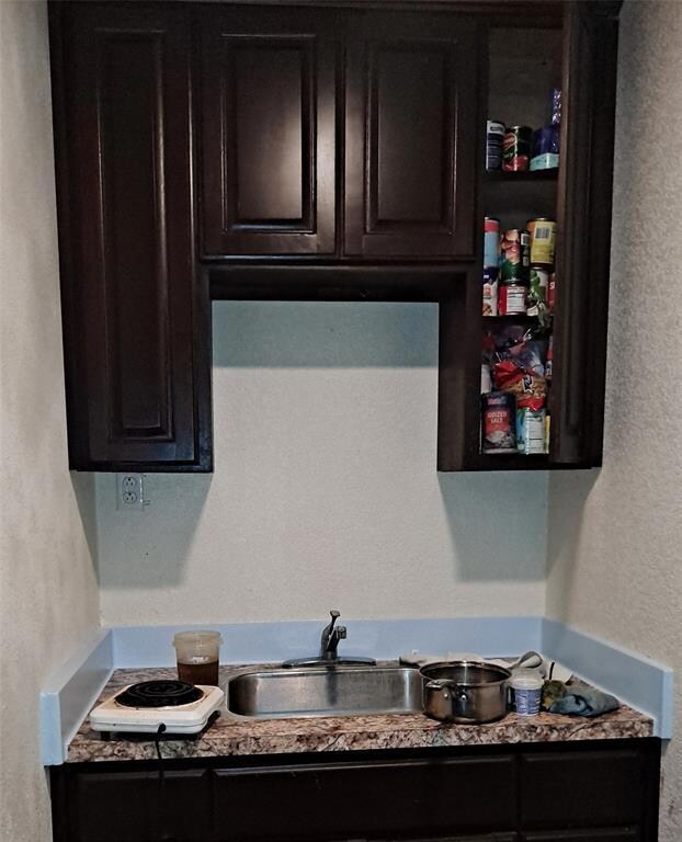 620 Terry Rd, Hurst, TX 76053 - photo 6