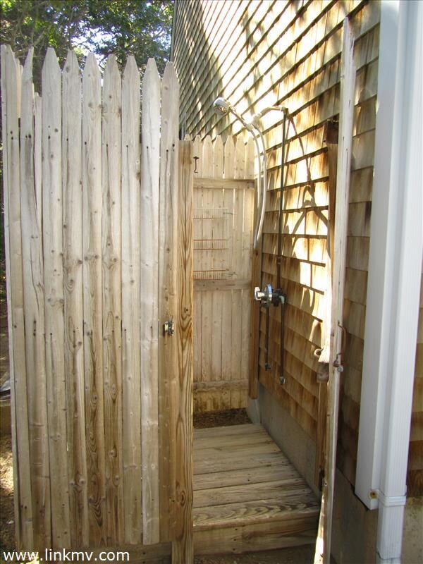 5 Vickers St, Edgartown, MA 02539 - photo 5