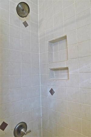 102 Hyde Park Ave unit 1, Jamaica Plain, MA 02130 - photo 4