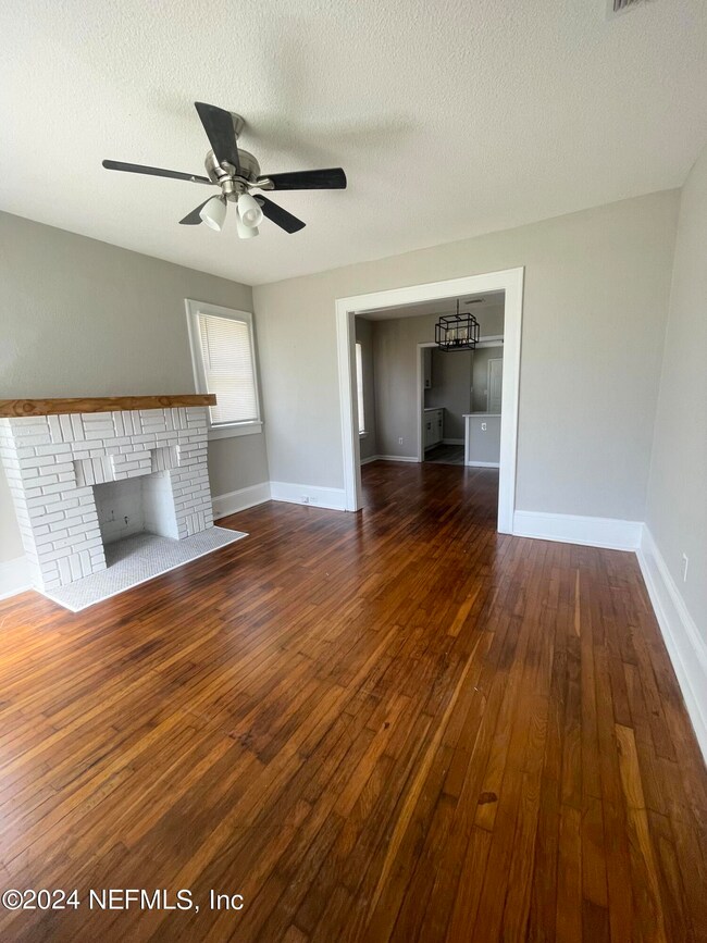 4633 Kingsbury St, Jacksonville, FL 32205 - photo 3