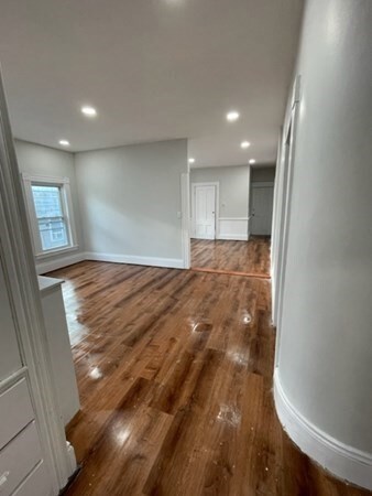 176 Broaday unit 2, Methuen, MA 01844 - photo 3