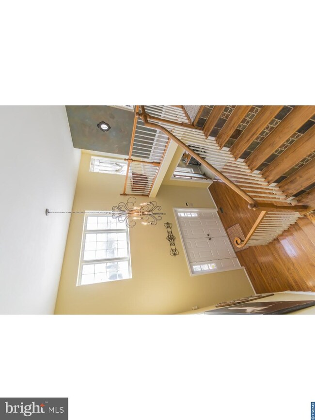 517 Tiffany Ln, Spring City, PA 19475 - photo 4