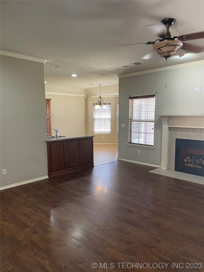 Living room to kitchen view