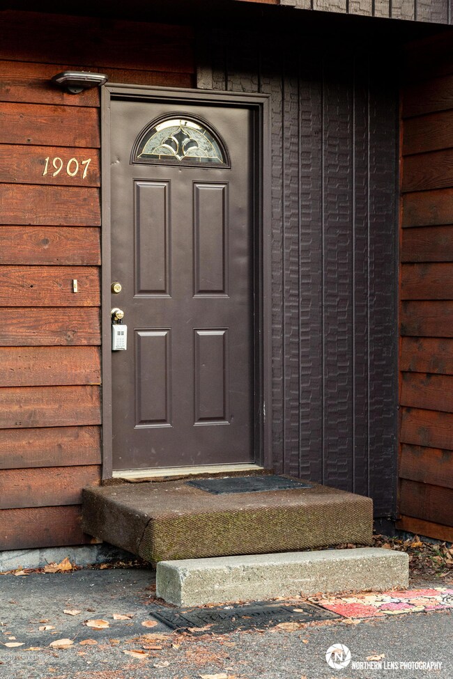1_EntranceExterior