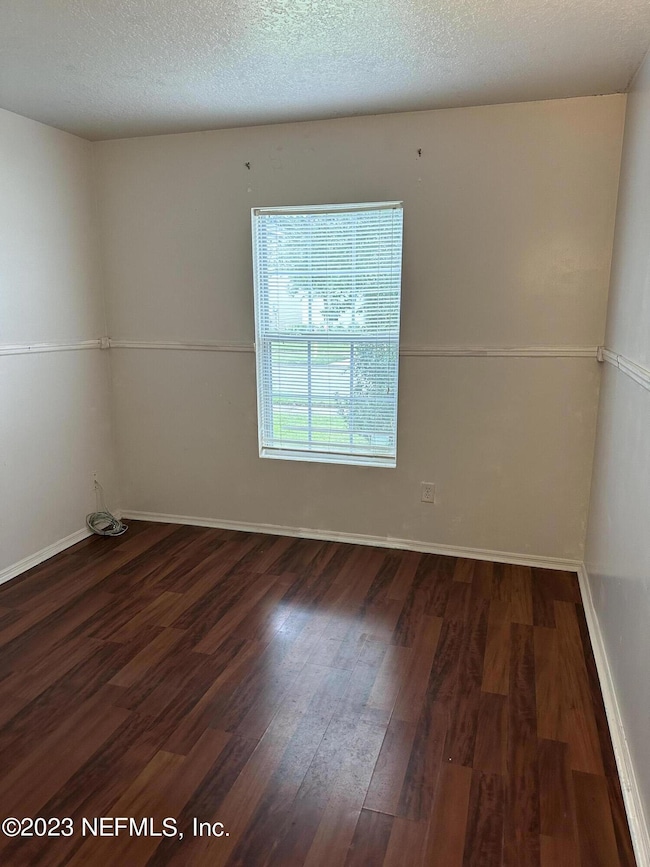 11907 Alexandra Dr, Jacksonville, FL 32218 - photo 6