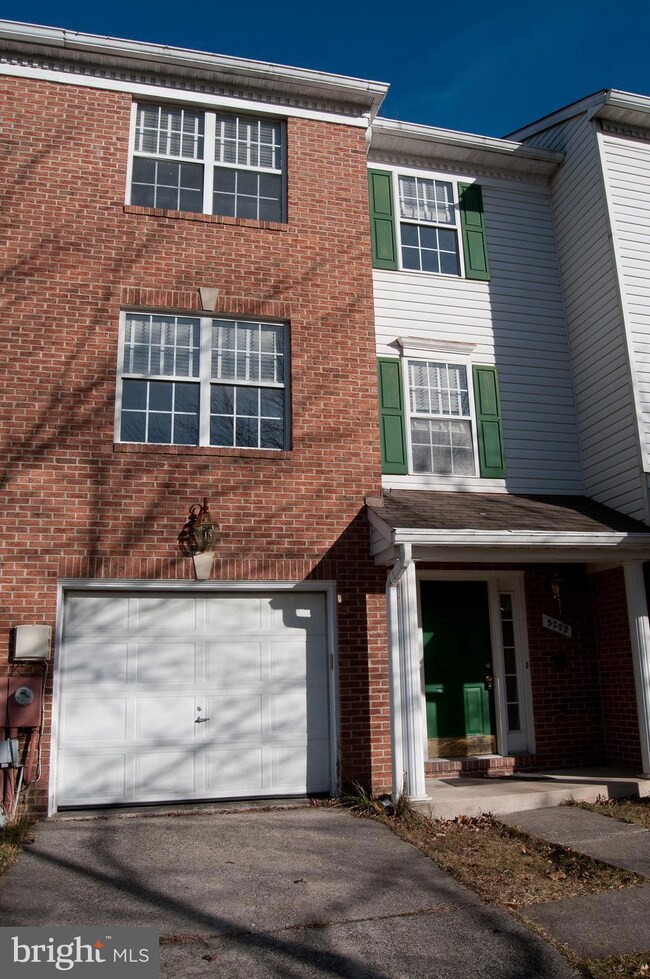 5202 Lightfoot Path, Columbia, MD 21044 - photo 2