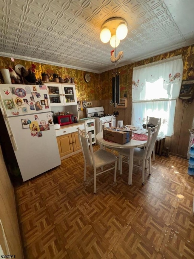 299 W Broadway, Paterson, NJ 07522 - photo 2