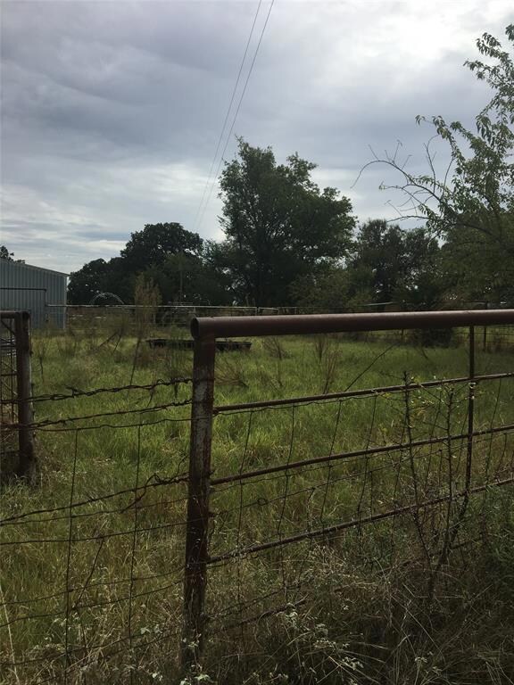 0 Hilltop Dr unit 14205798, Decatur, TX 76234 - photo 4