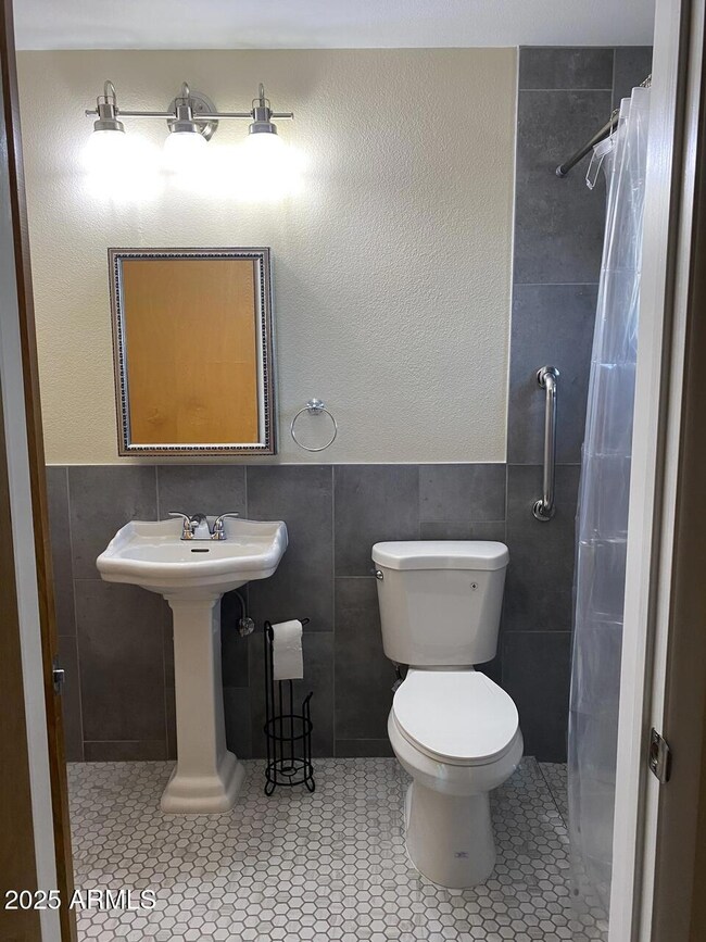 264 N 54th St, Mesa, AZ 85205 - photo 7