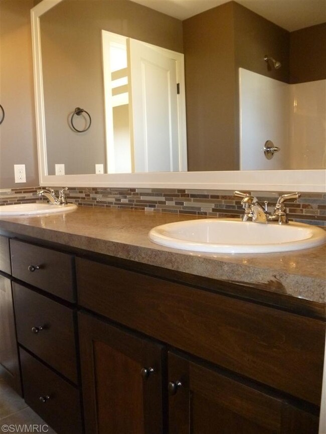 2147 Center Grange Dr, Byron Center, MI 49315 - photo 5