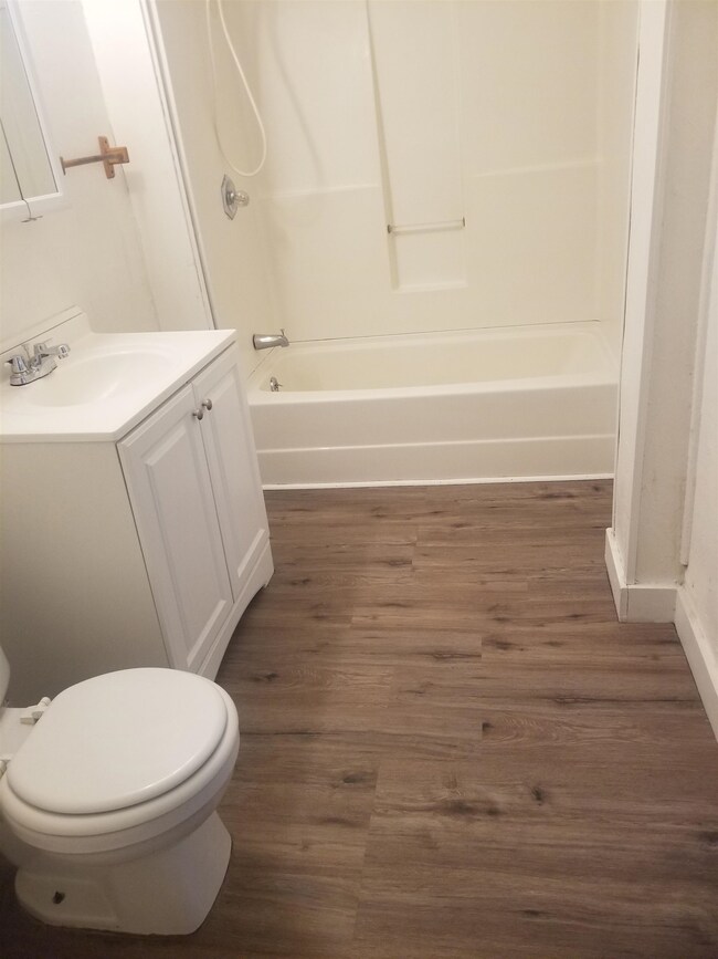 11 Nevada St unit 2, Nashua, NH 03060 - photo 6