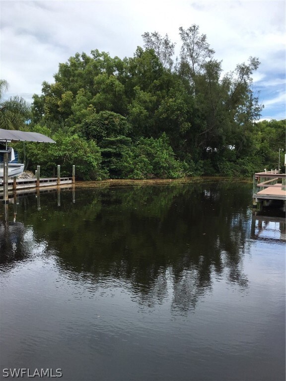 11465 Flint Ln, Bokeelia, FL 33922 - photo 5