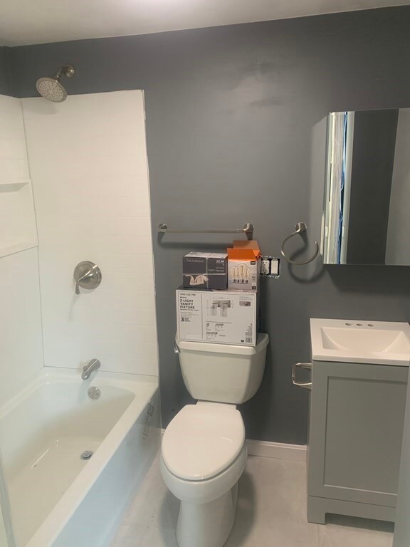 11 Hillcrest Ave unit 1, Beverly, MA 01915 - photo 2