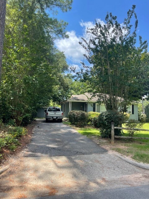 1310 10th Ave, Albany, GA 31707 - photo 2