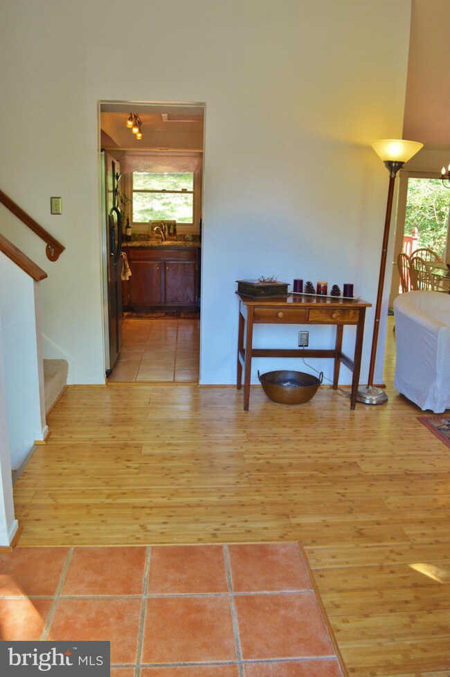 15341 Edgehill Dr, Dumfries, VA 22025 - photo 6