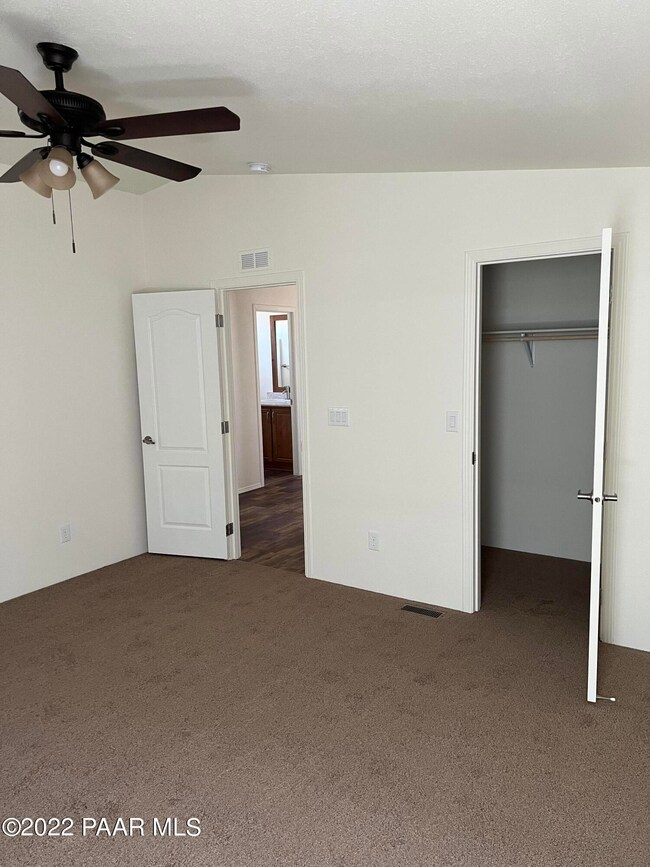 25435 N Patricia Rd, Paulden, AZ 86334 - photo 7