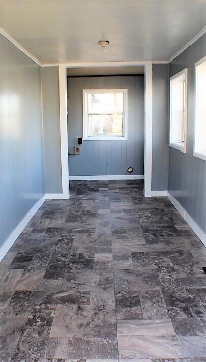 Entry/Laundry
