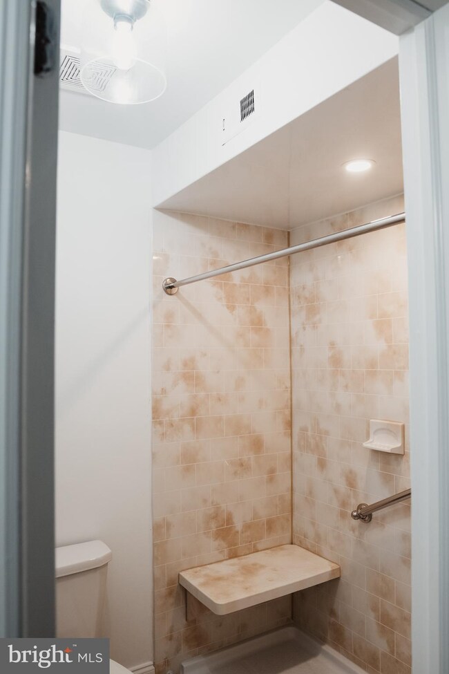 303 Dawson St unit 202, Moorestown, NJ 08057 - photo 5