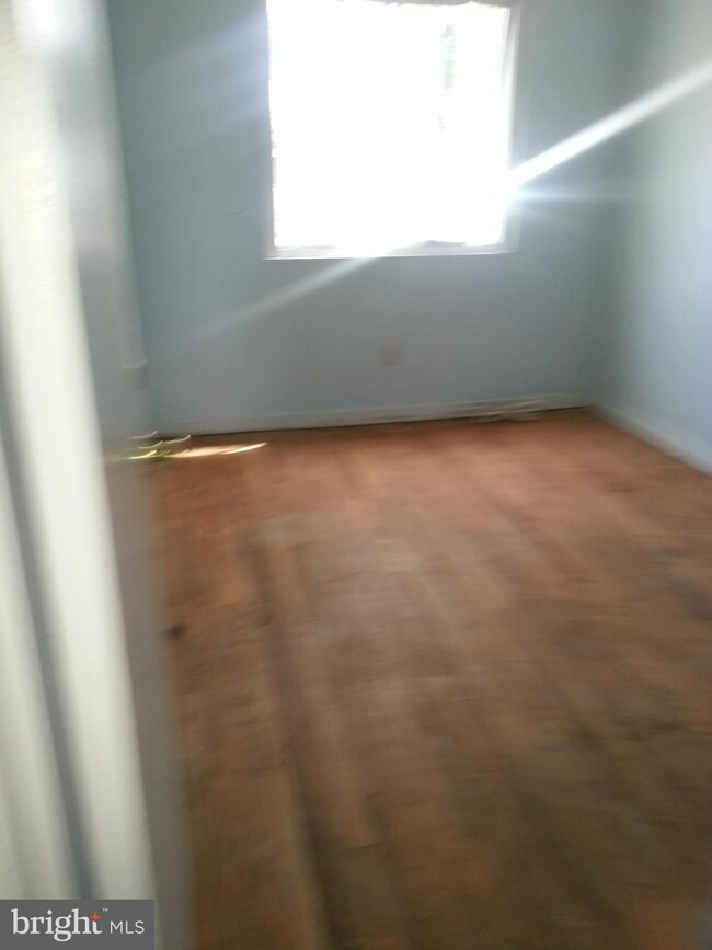 8008 24th Ave, Hyattsville, MD 20783 - photo 3