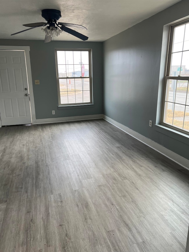 1533 S Saint Clair Ave, Wichita, KS 67213 - photo 5