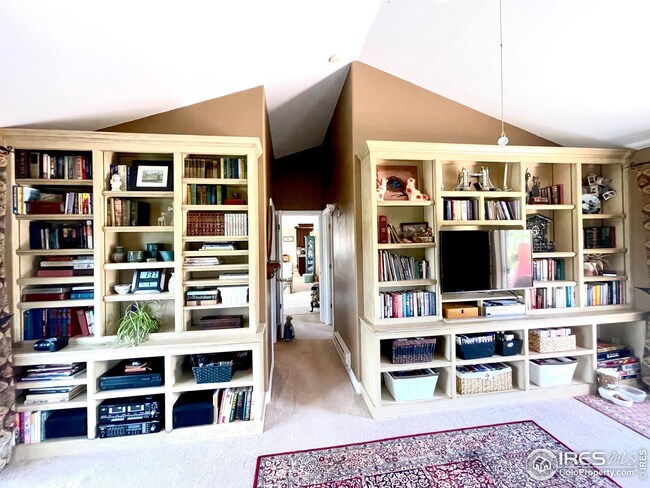 Built in Shelving