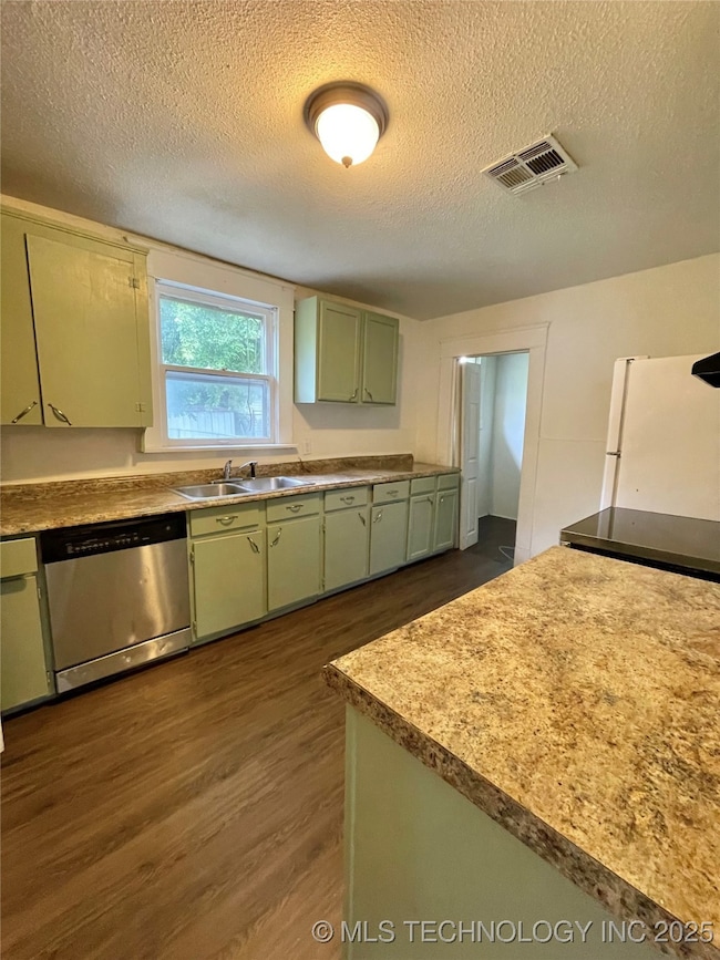 910 N Collins Ave, Okmulgee, OK 74447 - photo 6