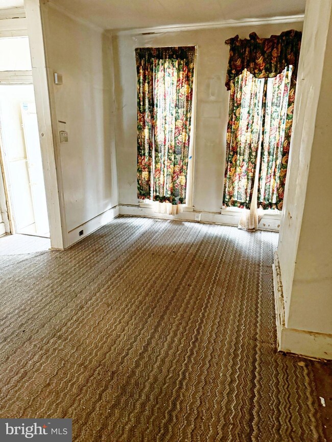 1242 James St, Baltimore, MD 21223 - photo 5