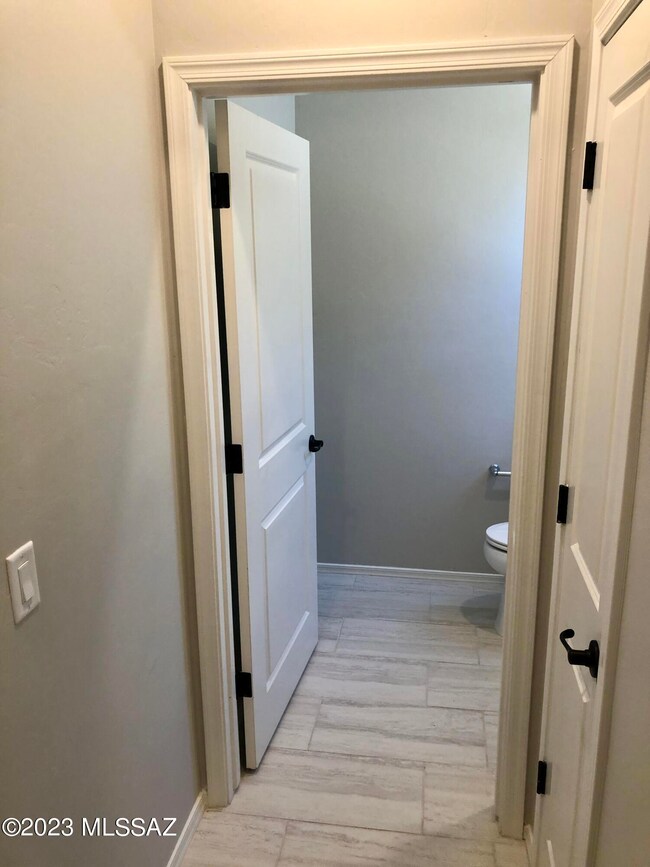 1124 E Ascent St, Tucson, AZ 85719 - photo 4