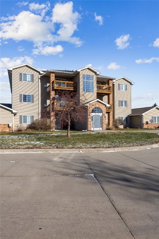 2614 Triple Crown Ln unit 11, Iowa City, IA 52240 - photo 5