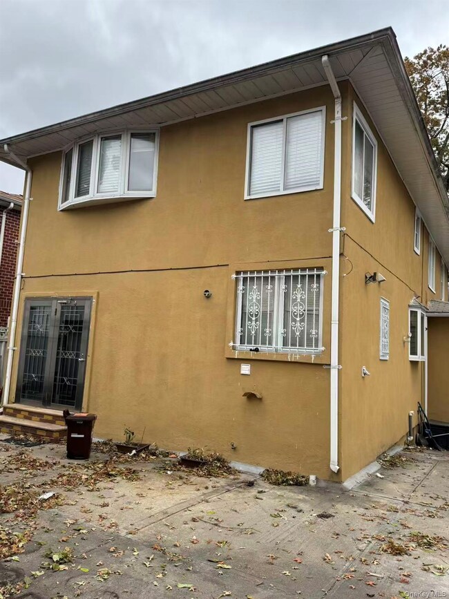 2730 Butler St, East Elmhurst, NY 11369 - photo 3