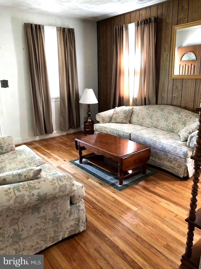 1911 Clearwood Rd, Parkville, MD 21234 - photo 6