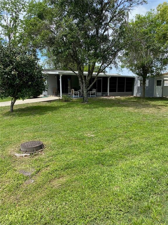 LOTS OF GREENERY SURROUNDS YOU HERE!