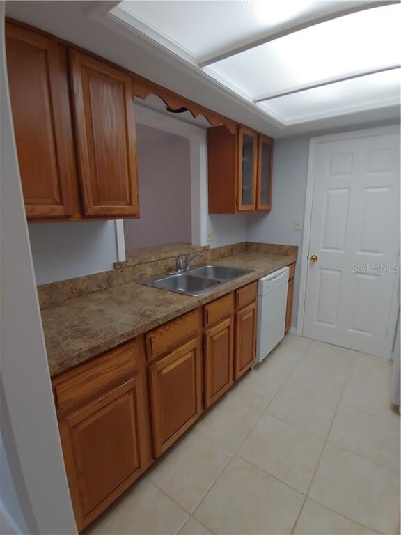 743 E Alfred St unit 6, Tavares, FL 32778 - photo 6