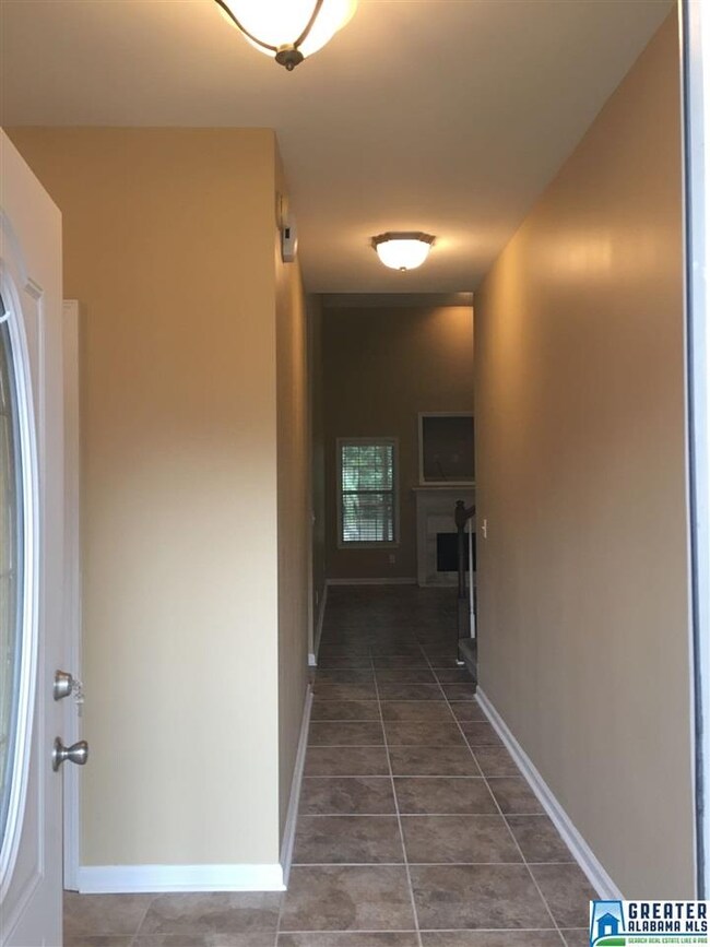 2005 Kerry Cir, Calera, AL 35040 - photo 3