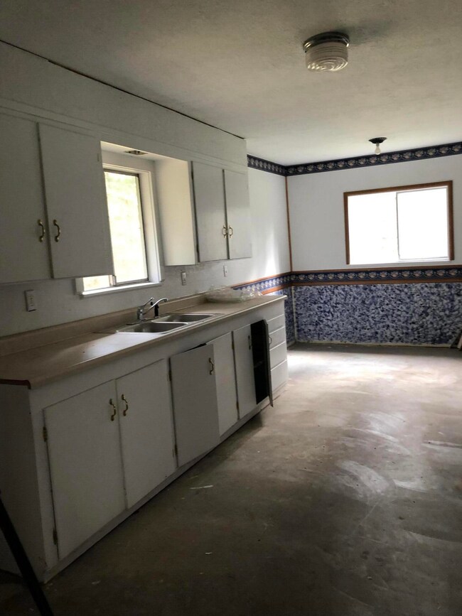 sunny kitchen