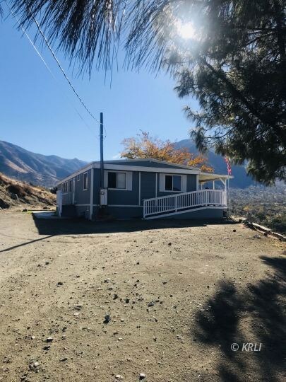 650 Laurel Dr, Bodfish, CA 93205 - photo 4