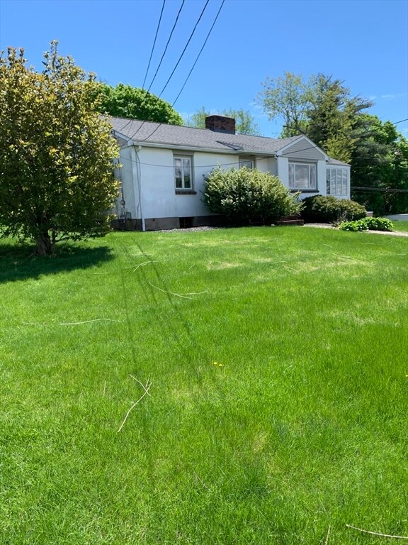 337 Forest St, Arlington, MA 02474 - photo 2