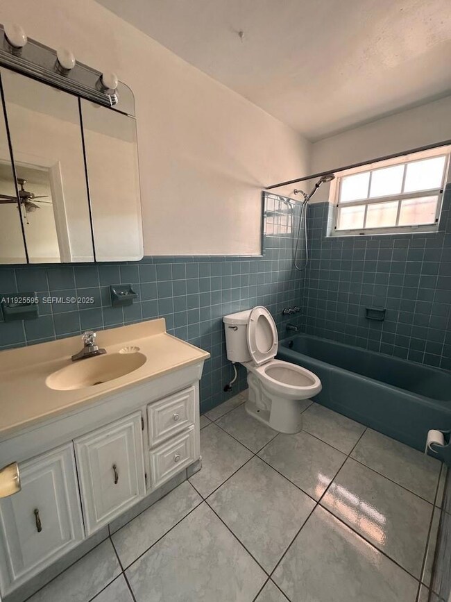 2712 NW 23rd Ave unit 2712, Miami, FL 33142 - photo 6