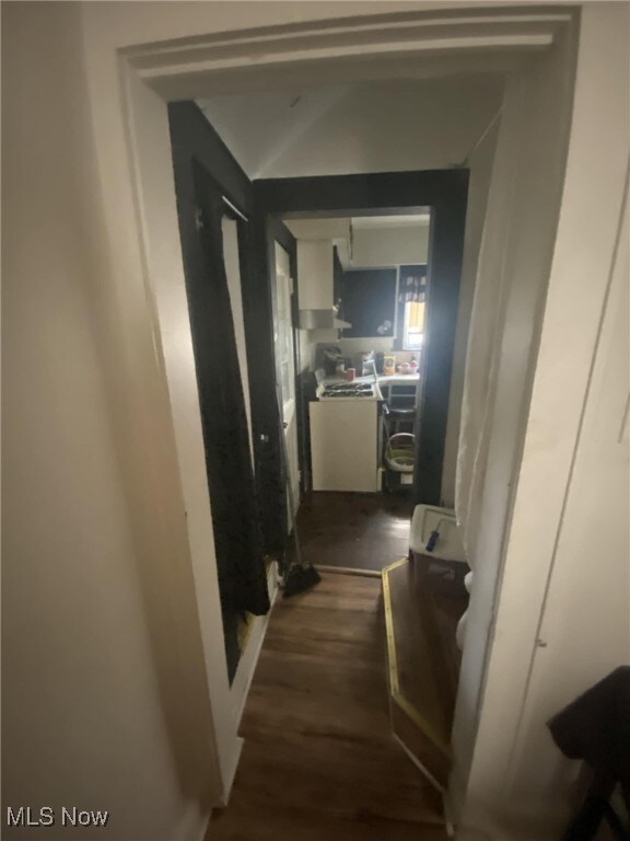 2140 18th St SW, Akron, OH 44314 - photo 7