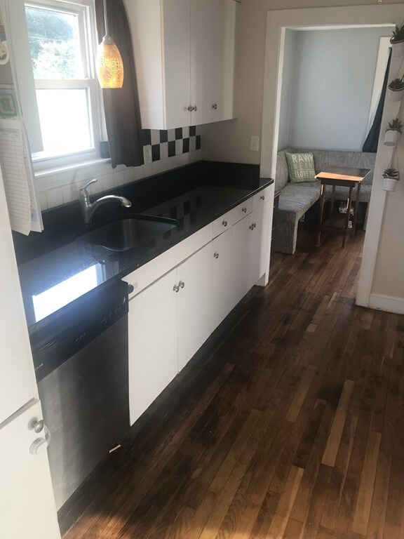 38 Ashton St, Beverly, MA 01915 - photo 4