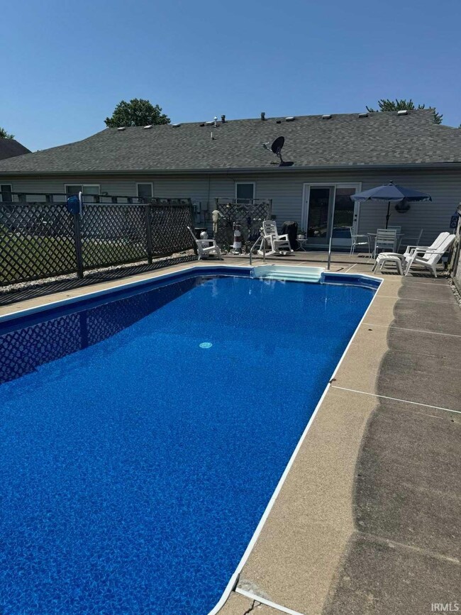 2427 Valley Creek Run, New Haven, IN 46774 - photo 4