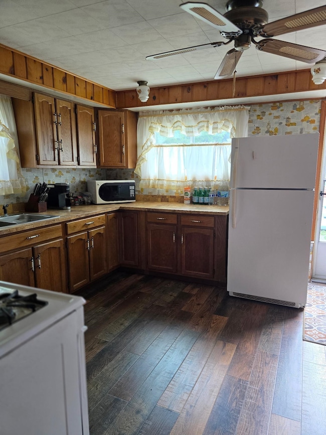 6609 Swallow Dr, Harrison, MI 48625 - photo 6