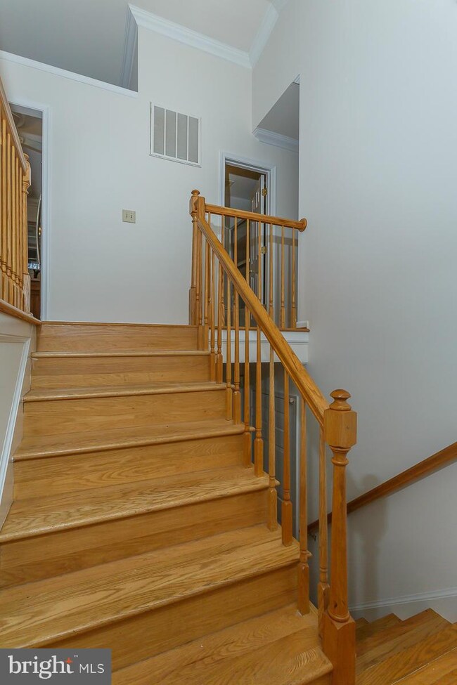 36072 Wilderness Shores Way, Locust Grove, VA 22508 - photo 6