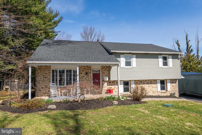 517 Manor House Ln, Willow Grove, PA 19090 | Homes.com